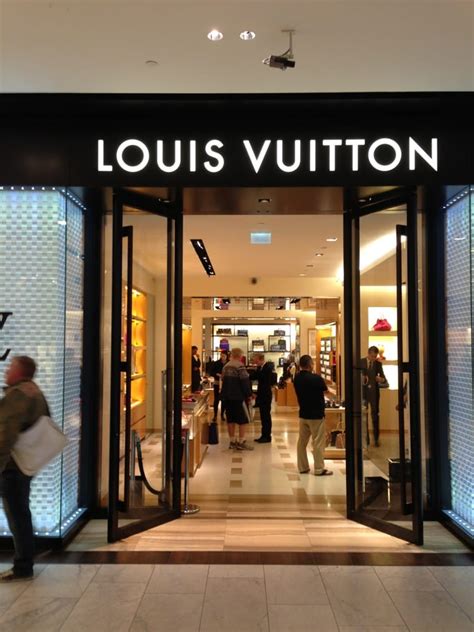 where is the closest louis vuitton store|louis vuitton stores uk locator.